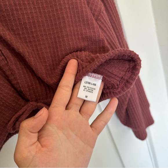 Earthbound Trading Co Waffle Knit Sweater - Picture 5 of 7